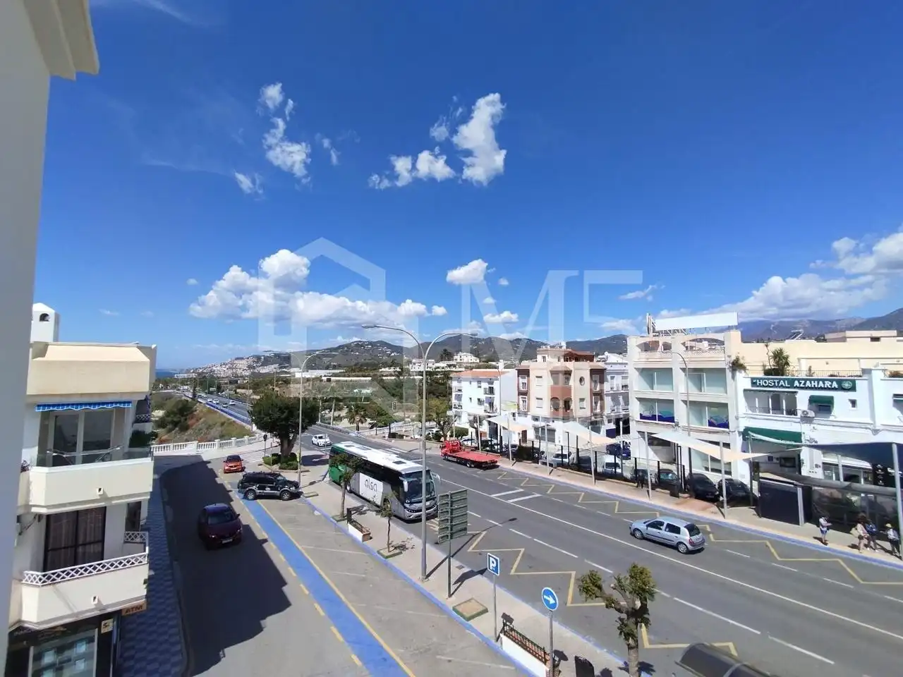 Außenansicht von Wohnung zum Verkauf in Nerja mit Klimaanlage, Terrasse und Möbliert