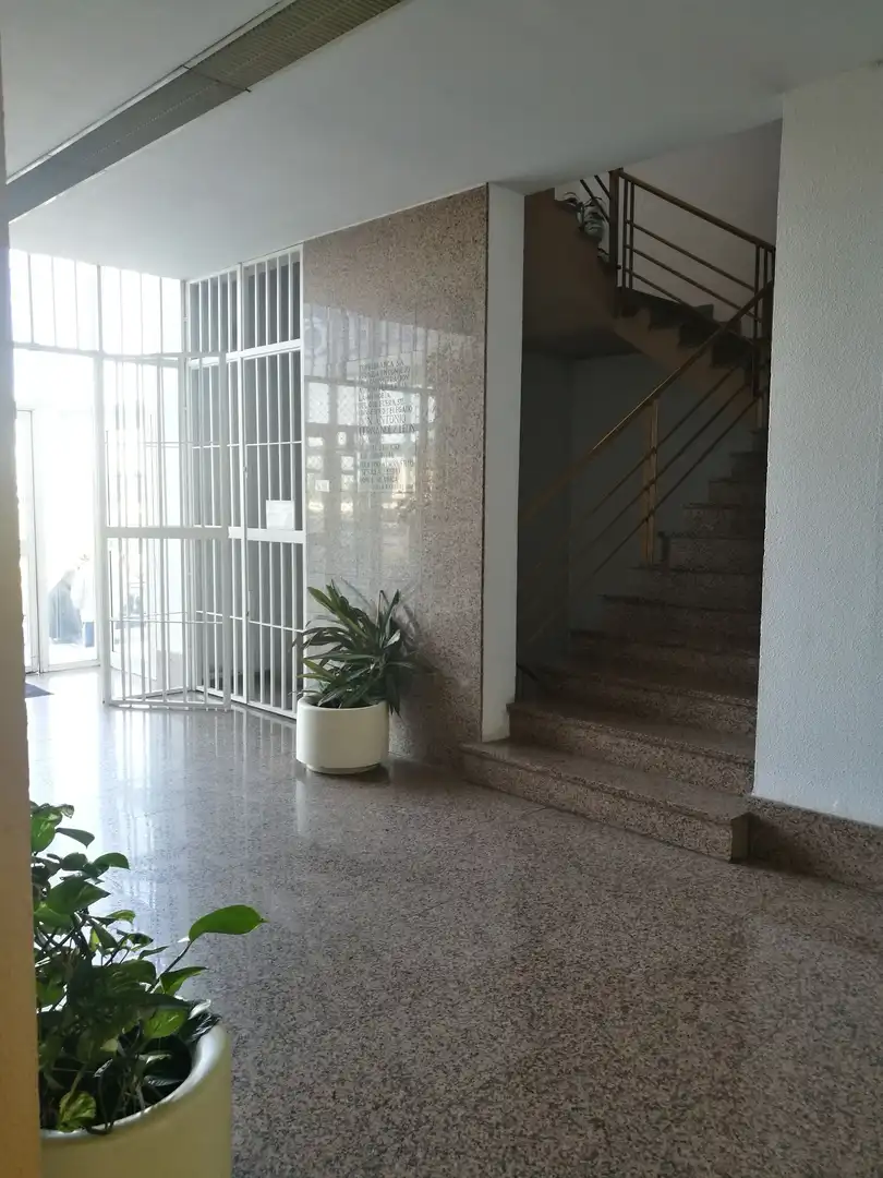Oficina de lloguer en Sevilla amb Aire condicionat