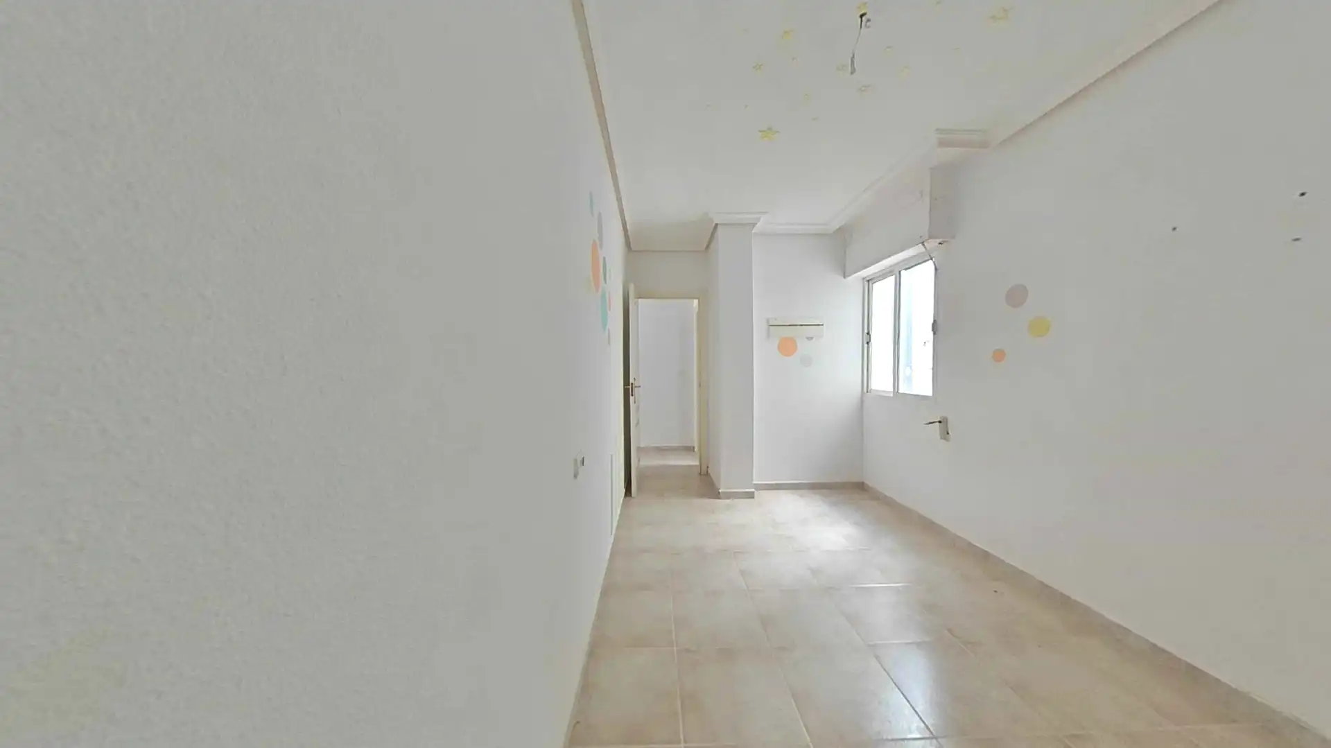 Wohnung zum Verkauf in Bigastro mit Klimaanlage und Balkon