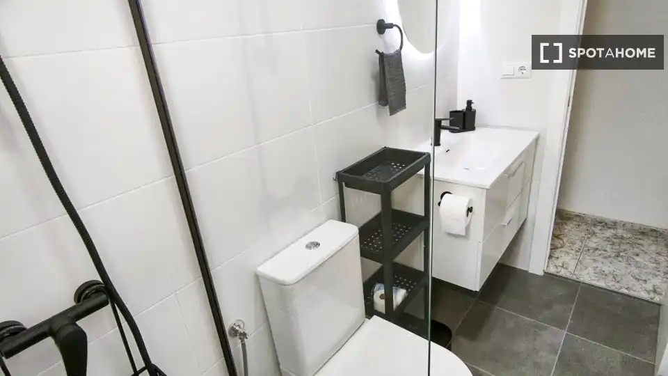Habitación en Playa Tamarit - Playa Lissa