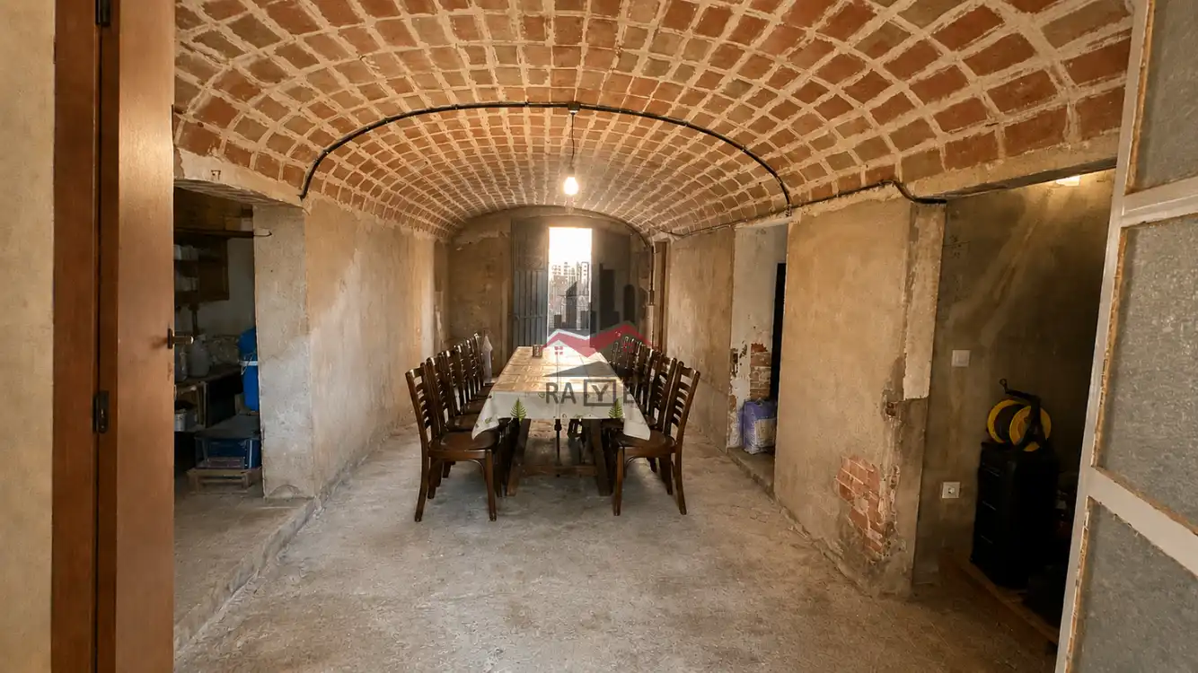 Casa adosada en venda en Riumors