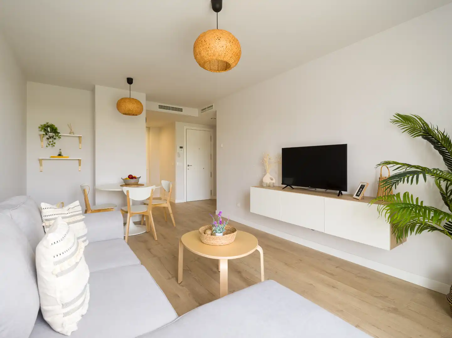 Living room of Flat for sale in Las Palmas de Gran Canaria  with Furnished and Community pool