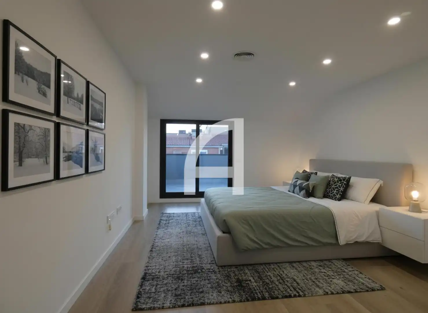 Bedroom of Duplexes for sale in Terrassa  with Air Conditioner, Heating and Parquet flooring