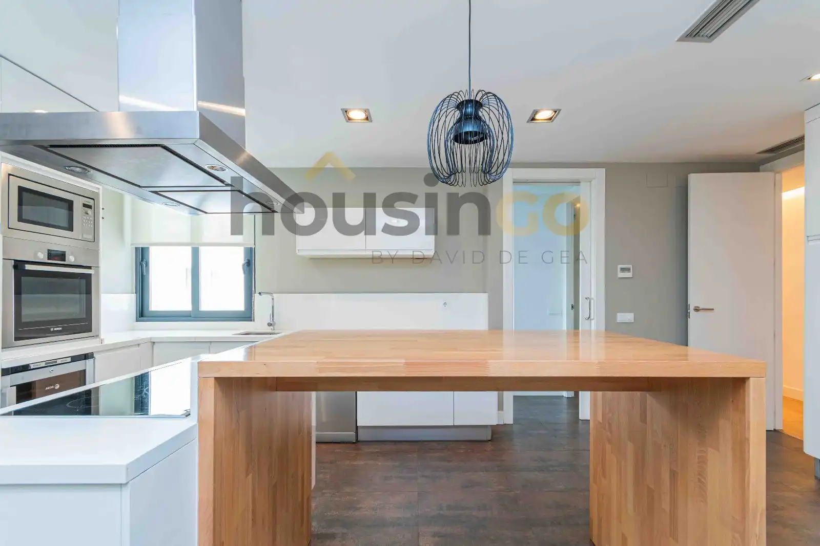 Kitchen of Flat for rent in Madrid  with Air Conditioner, Heating and Terrace