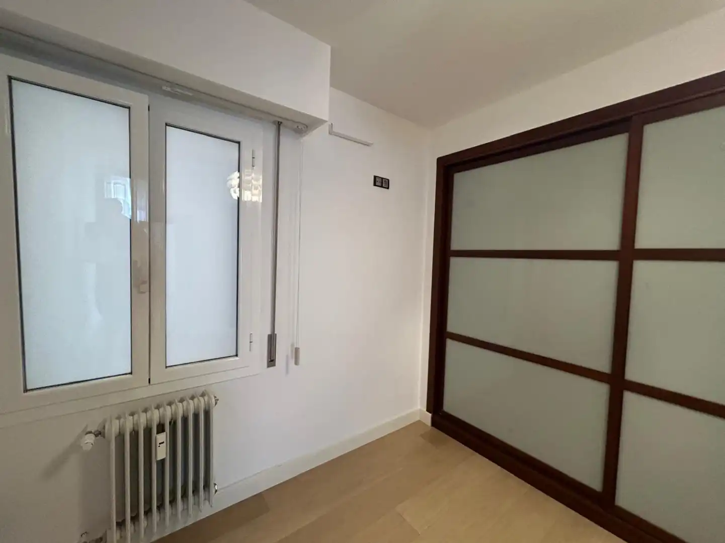 Habitación de Piso de alquiler en  Logroño con Aire acondicionado, Calefacción y Terraza