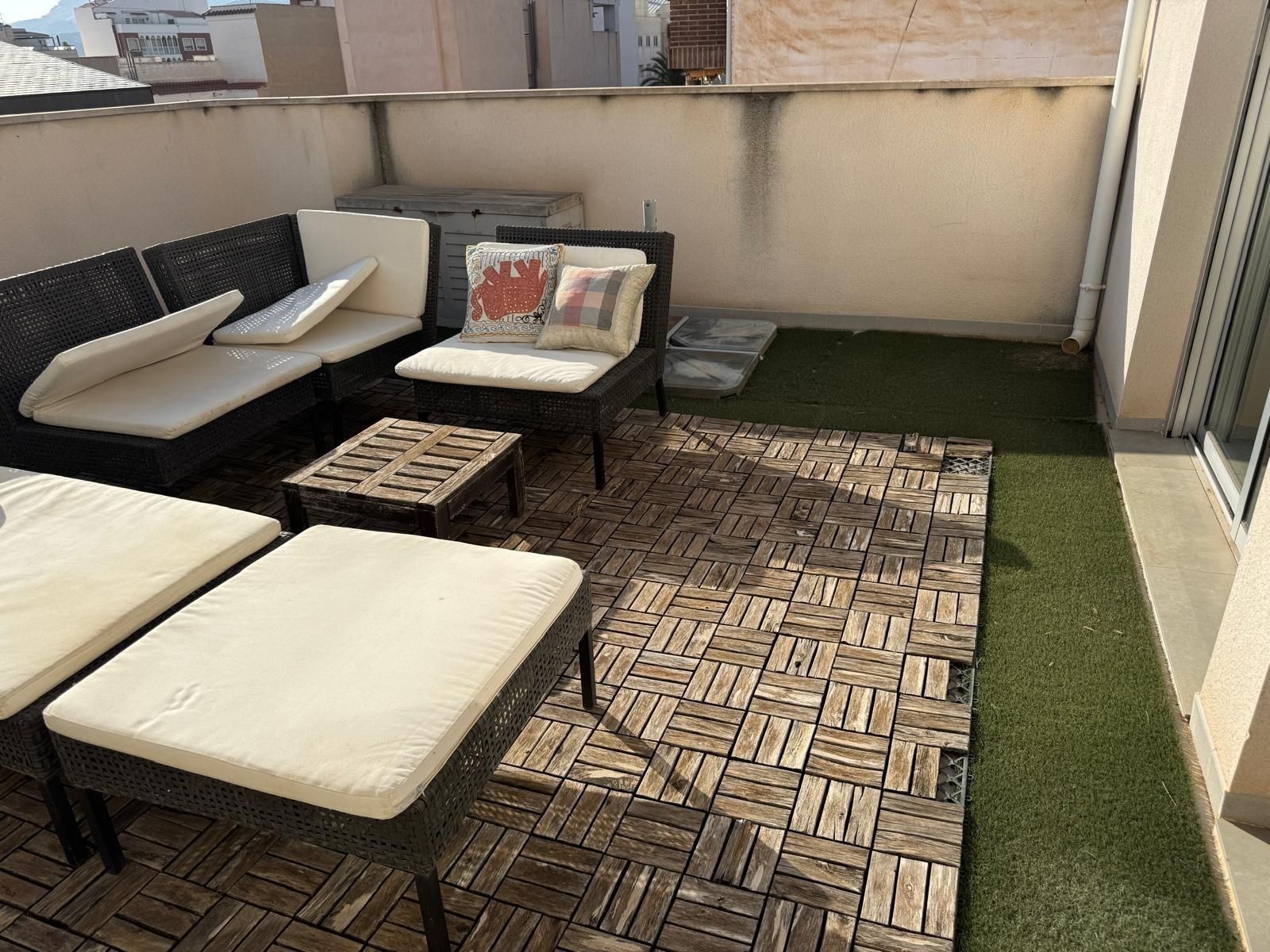 Terrassa de Àtic en venda en Elda amb Aire condicionat, Jardí privat i Terrassa