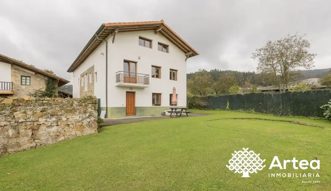 Exterior view of Detached homes for sale in Lezama  with Heating, Private garden and Terrace