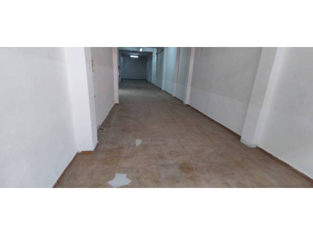 Local comercial en Alquiler en Mestrets