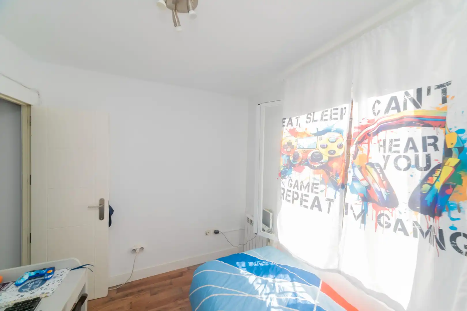 Habitación de Piso de alquiler en Madrid con Aire acondicionado, Calefacción y Amueblado