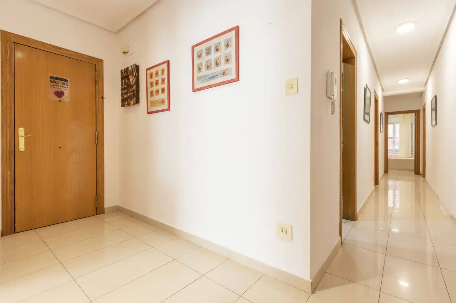 Wohnung zum Verkauf in Tavernes Blanques mit Terrasse und Balkon