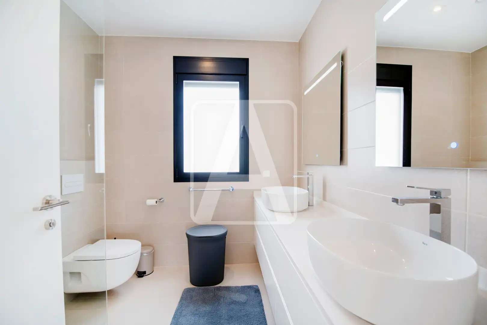 Chalet con piscina en venta en Marisol Park - Ortembach - Los Almendros, imagen 22
