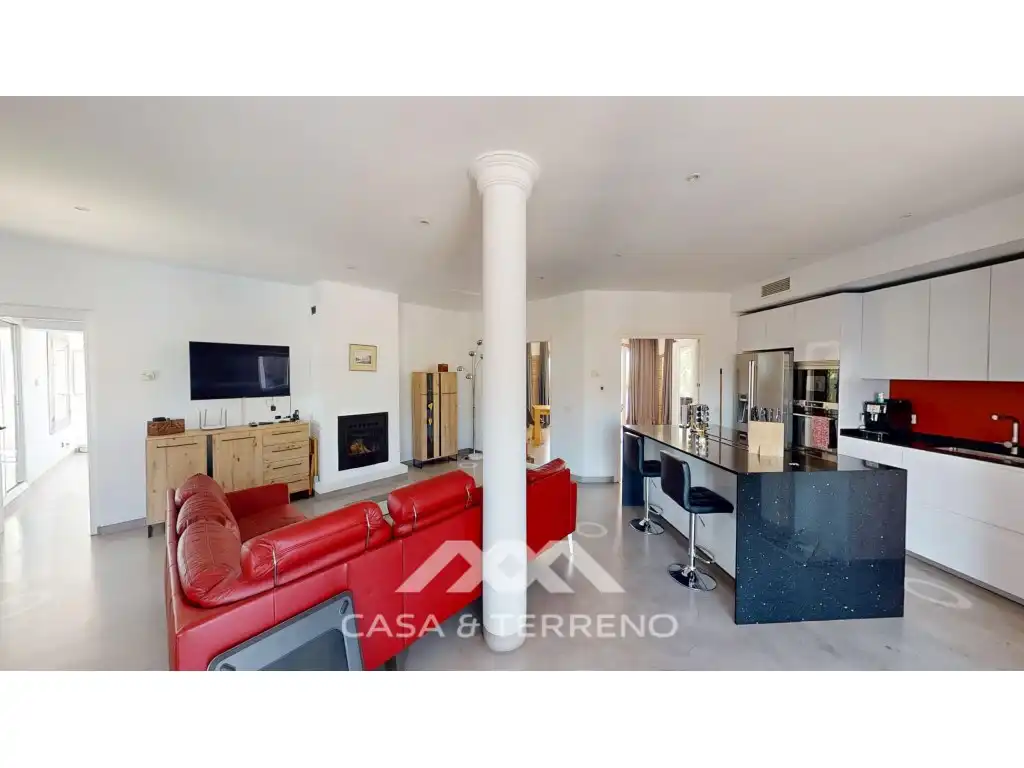 Sala d'estar de Casa o xalet en venda en Vélez-Málaga amb Aire condicionat, Jardí privat i Terrassa