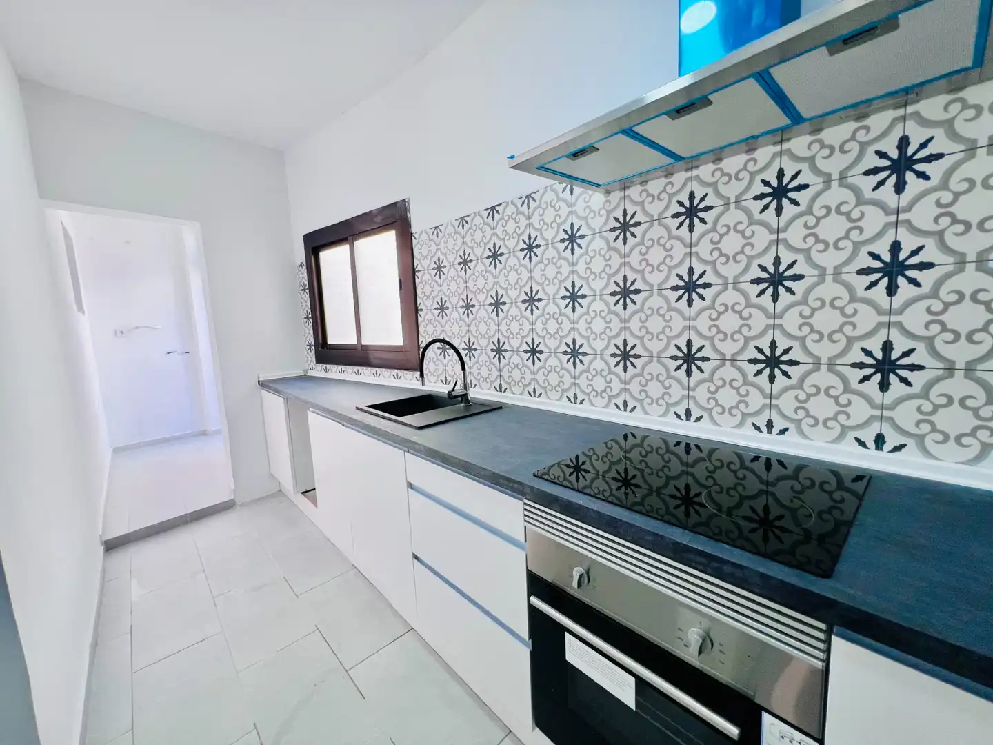 Cocina de Piso en venta en Elda con Horno