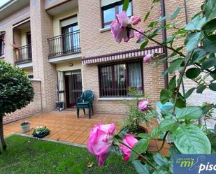 Garden of Single-family semi-detached to rent in Valladolid Capital  with Terrace and Balcony