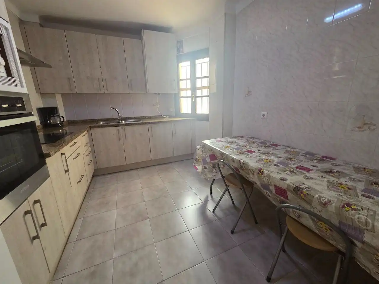 Kitchen of Flat for sale in Vélez-Málaga  with Air Conditioner