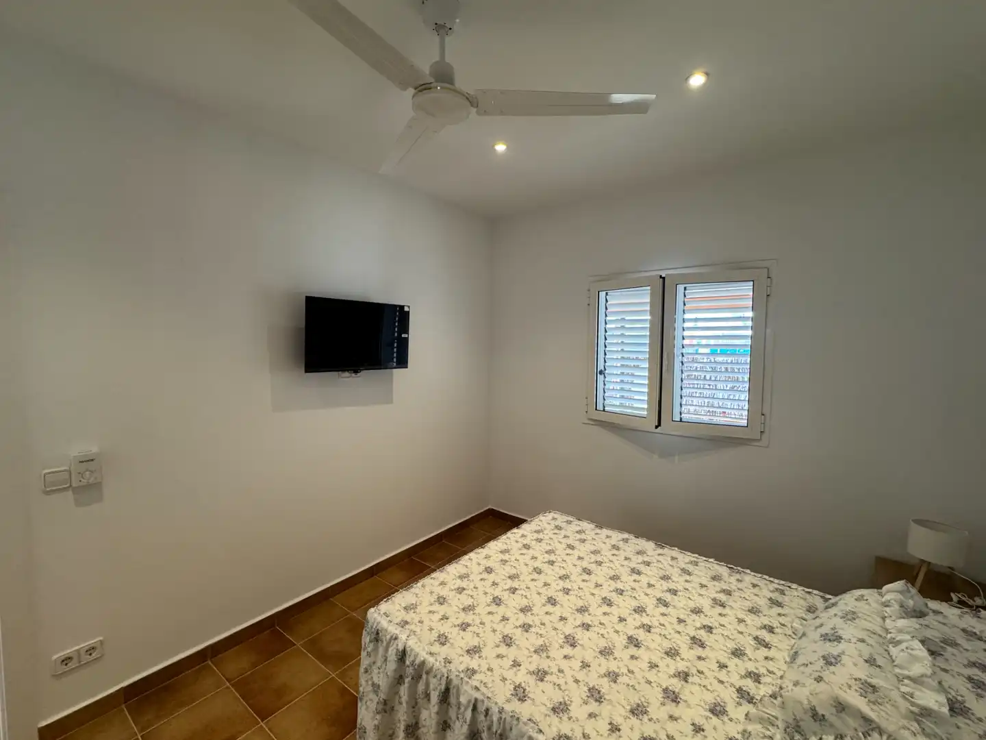 Erdgeschosswohnung zur Miete in Santa Eulària, imagen 2