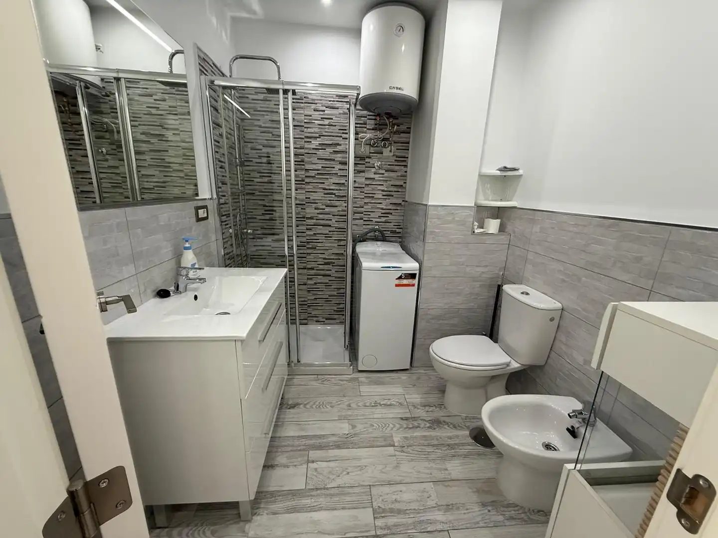 Bajo con piscina en venta en Avenida Ernesto Sarti, imagen 16
