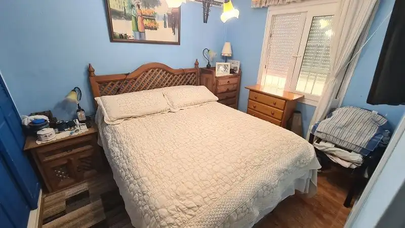 Habitación de Casa o chalet en venta en Torrevieja con Aire acondicionado, Calefacción y Jardín privado