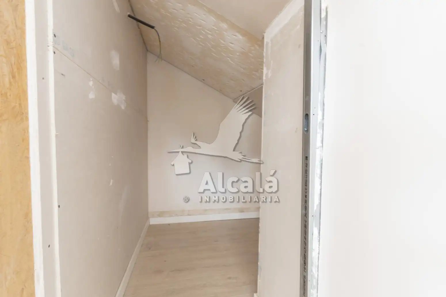 Local en venta en Alcalá de Henares con Aire acondicionado