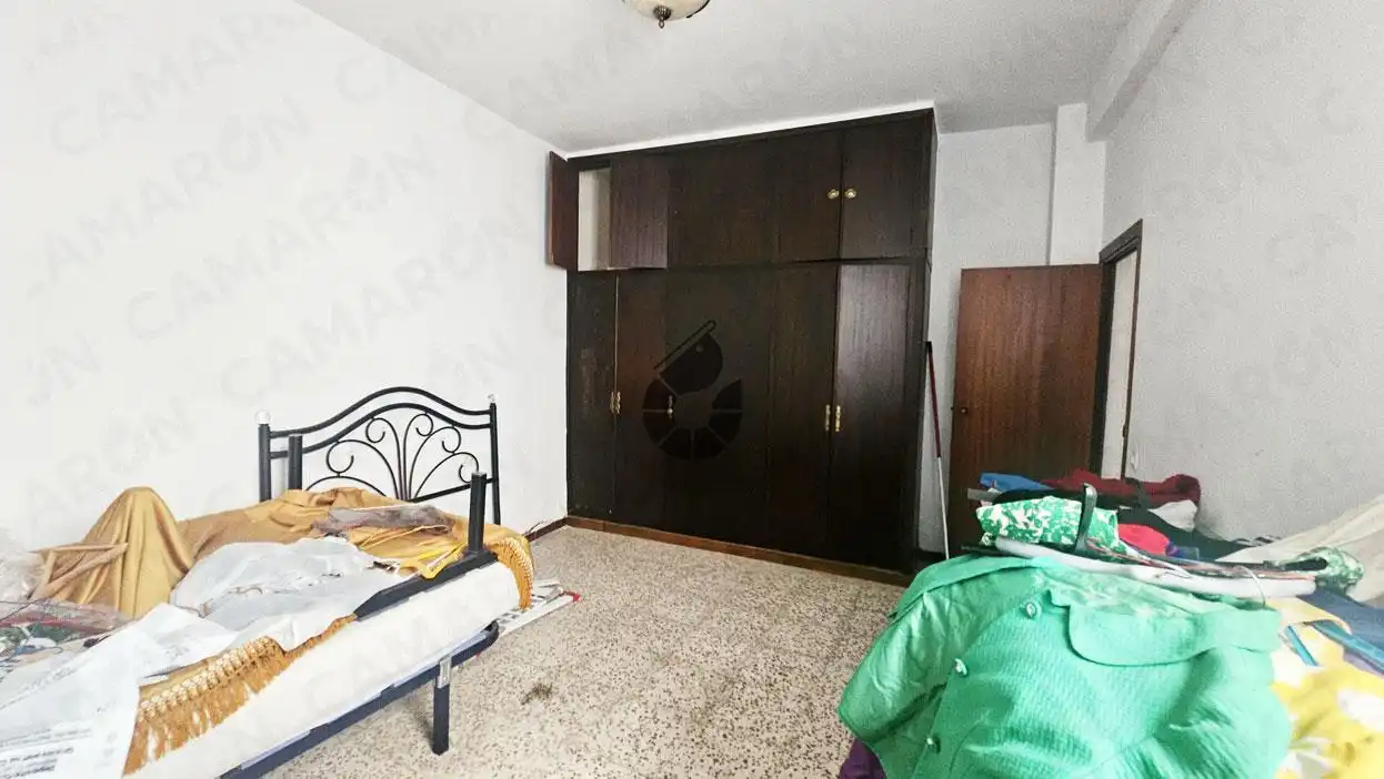Habitación de Planta baja en venta en Coria del Río