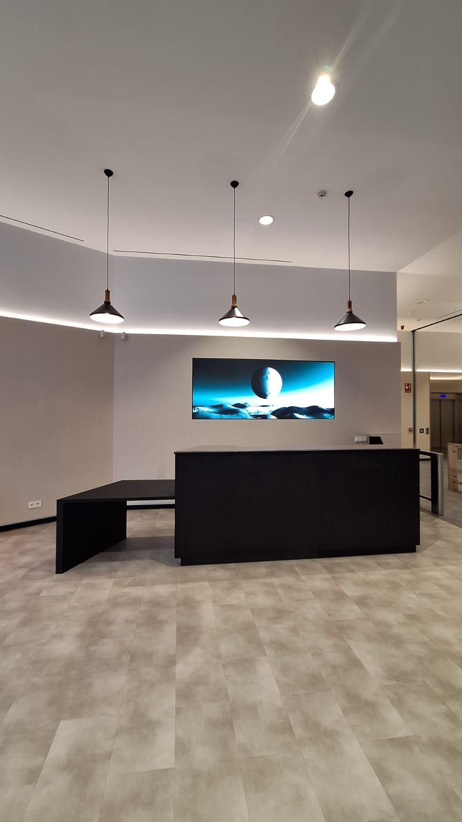 Gebaude zur Miete in  Madrid Capital