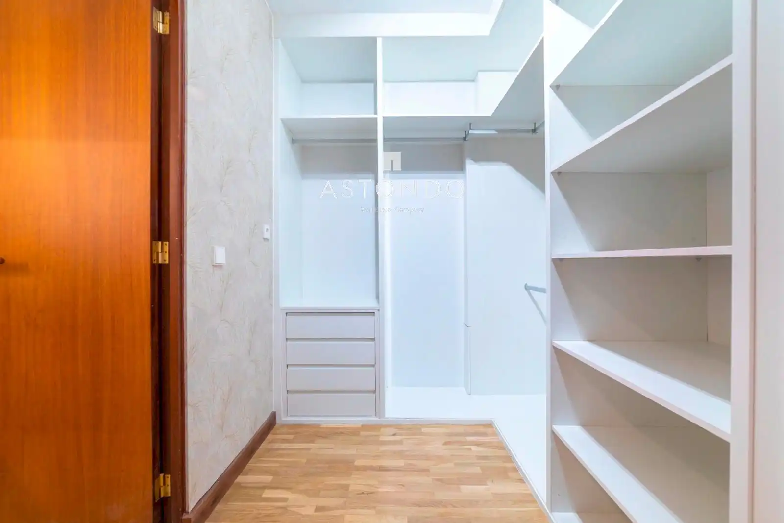 Flat for rent in Madrid  with Air Conditioner, Heating and Terrace