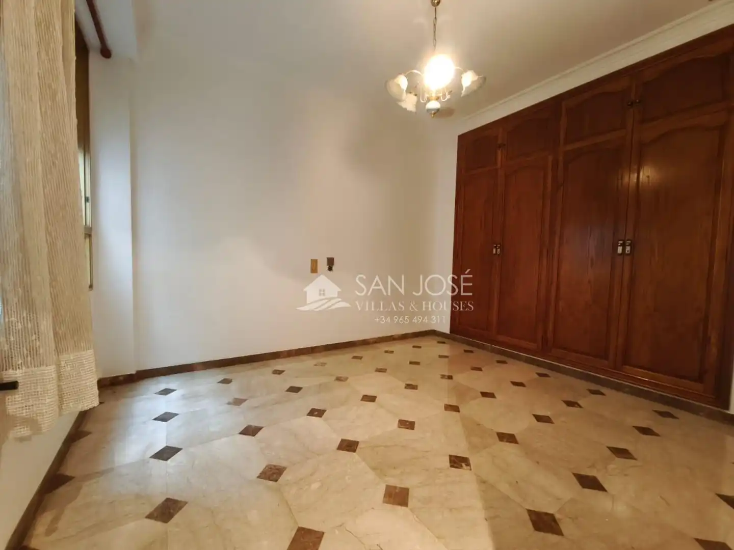 Habitación de Piso en venta en Novelda con Aire acondicionado y Terraza