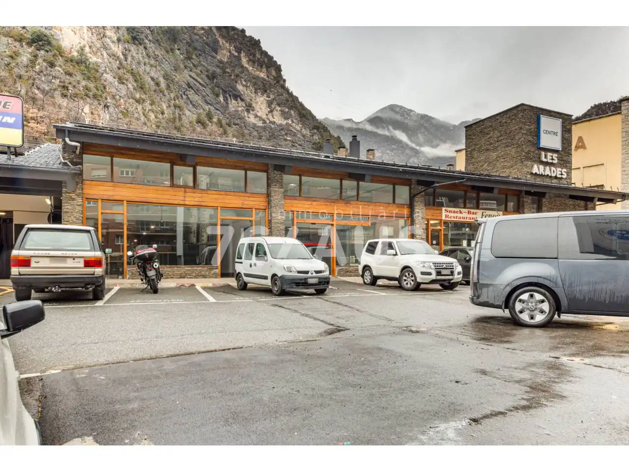 Local commercial à louer à Avenida Verge de Canolich -Les Arades s/n, imagen 20