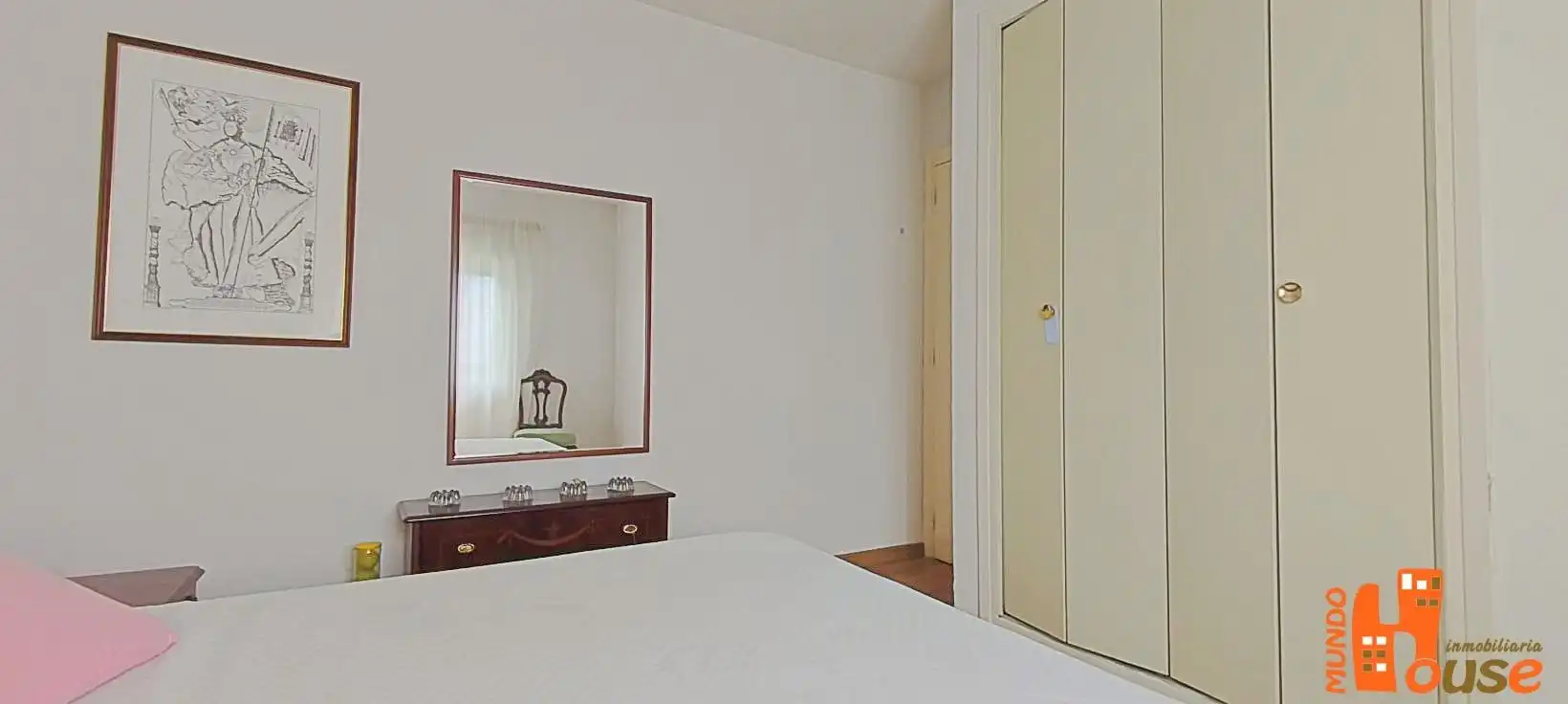 Habitación de Piso en venta en Real Sitio de San Ildefonso con Calefacción, Terraza y Piscina comunitaria