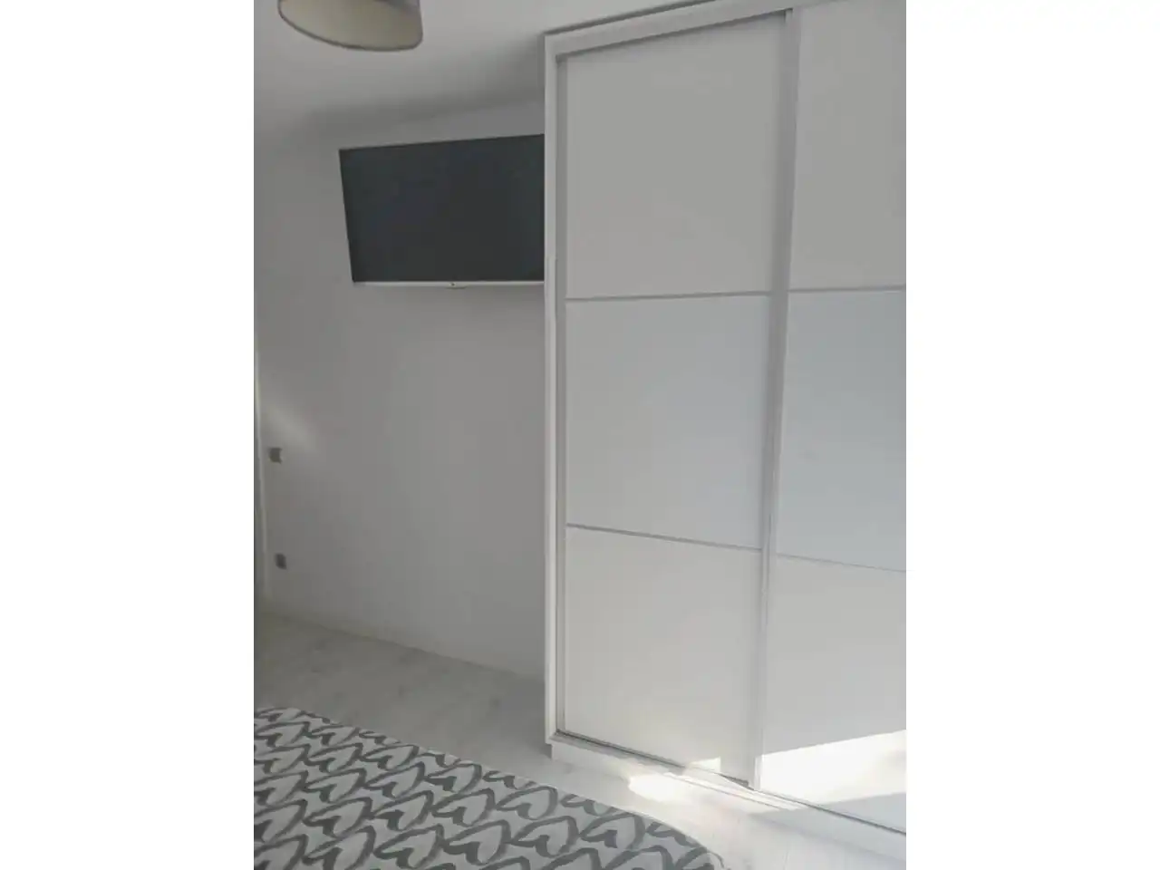 Habitación de Piso de alquiler en Cubelles con Aire acondicionado, Calefacción y Jardín privado