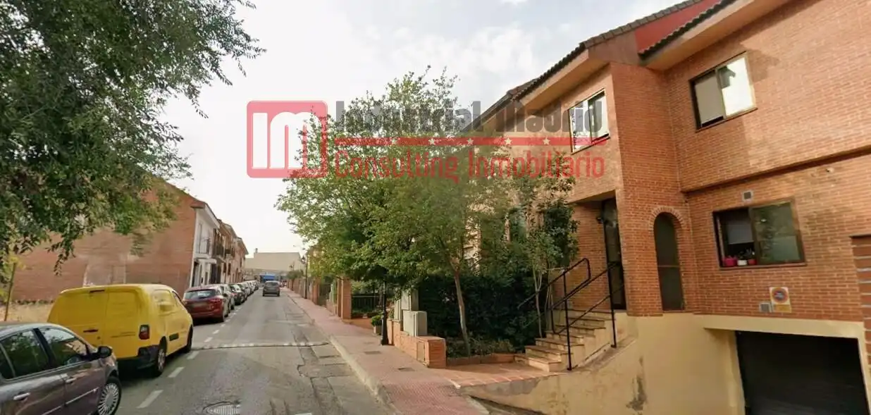Vista exterior de Residencial en venta en Loeches