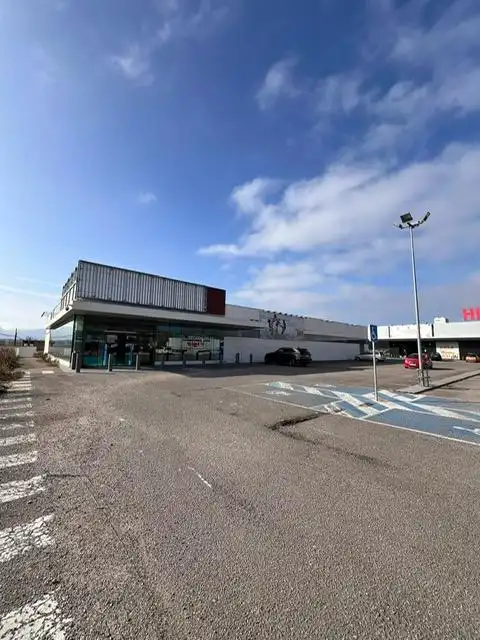 Fabrikhallen zur Miete in Riberas Del Ebro, Matillas - Californias