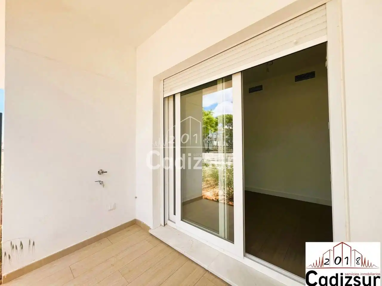 Terraza de Casa adosada en venta en Puerto Real con Aire acondicionado, Calefacción y Jardín privado