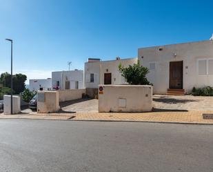 Vista exterior de Àtic en venda en Mojácar amb Aire condicionat, Terrassa i Piscina