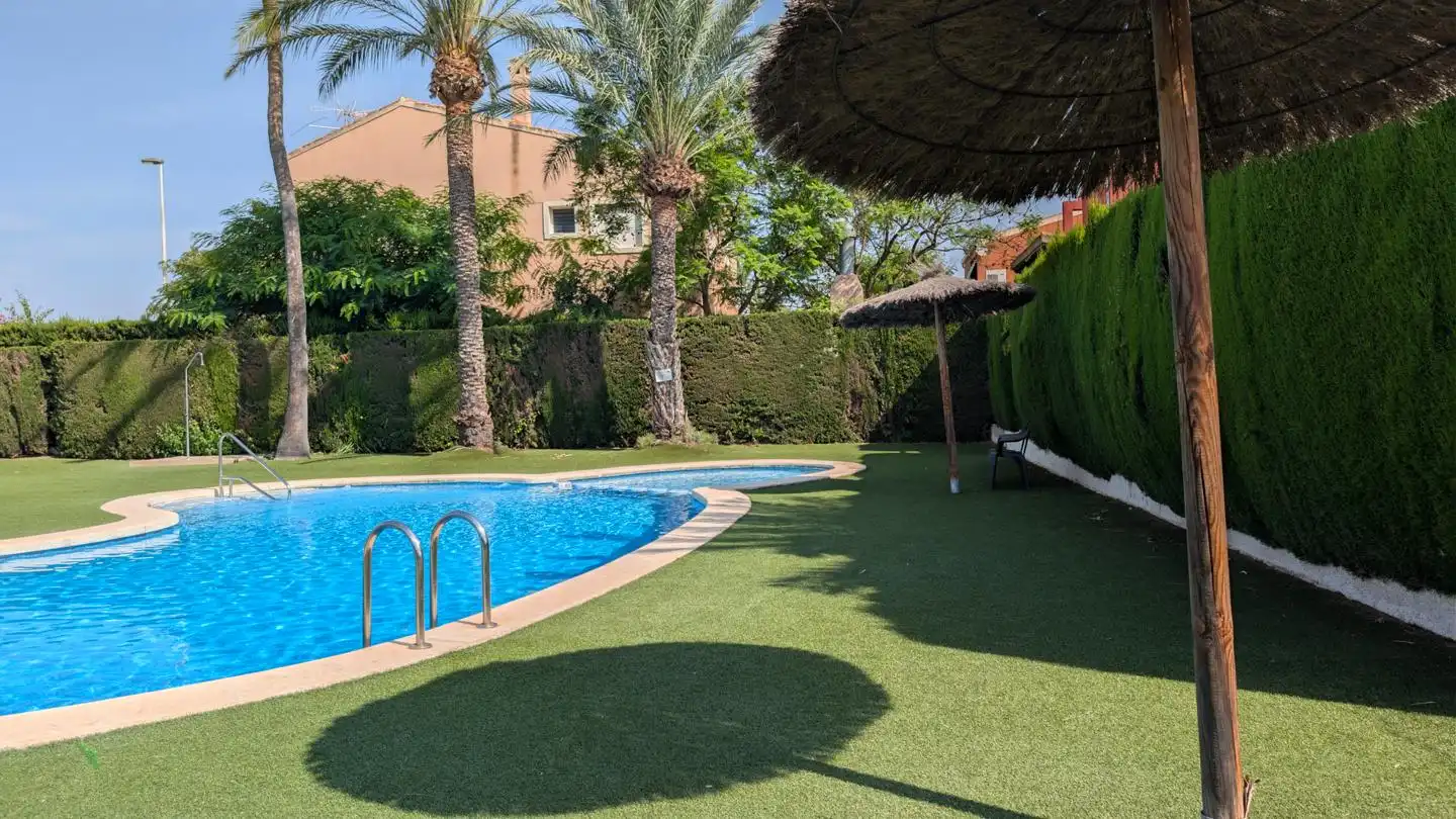 Piscina de Casa o xalet en venda en Elche / Elx amb Aire condicionat, Jardí privat i Terrassa