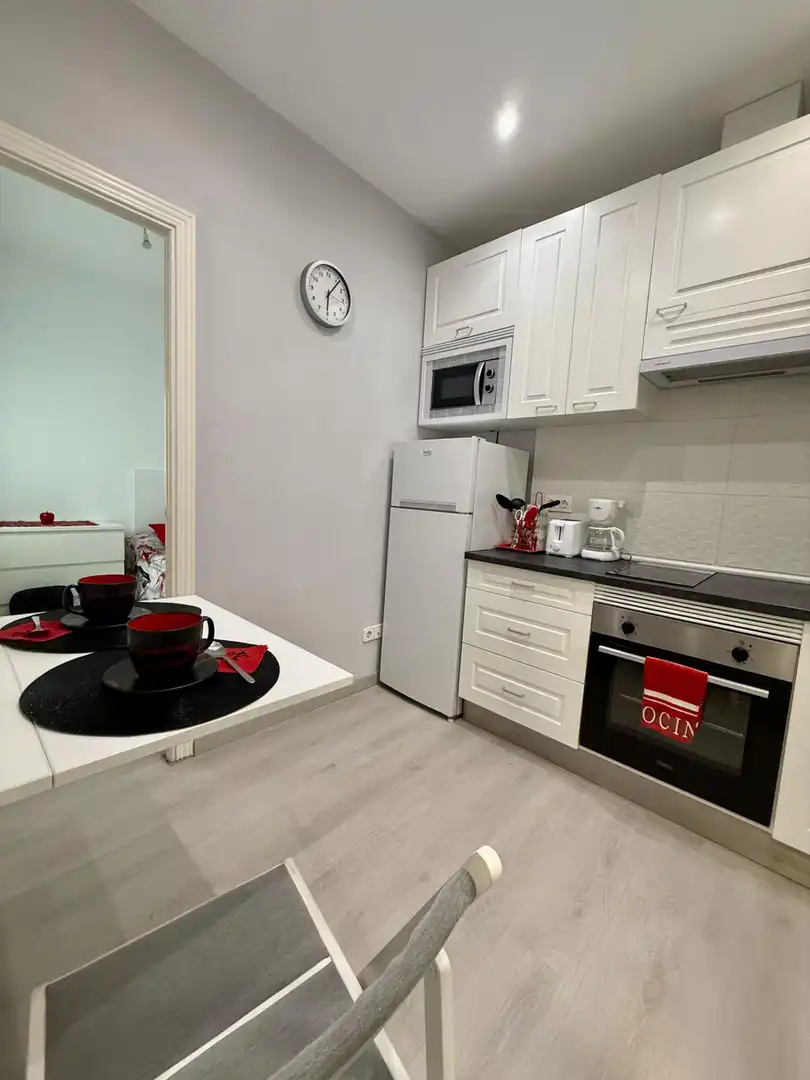 Apartament de lloguer a Calle JOSE MARIA FDEZ LANSEROS, Ventas