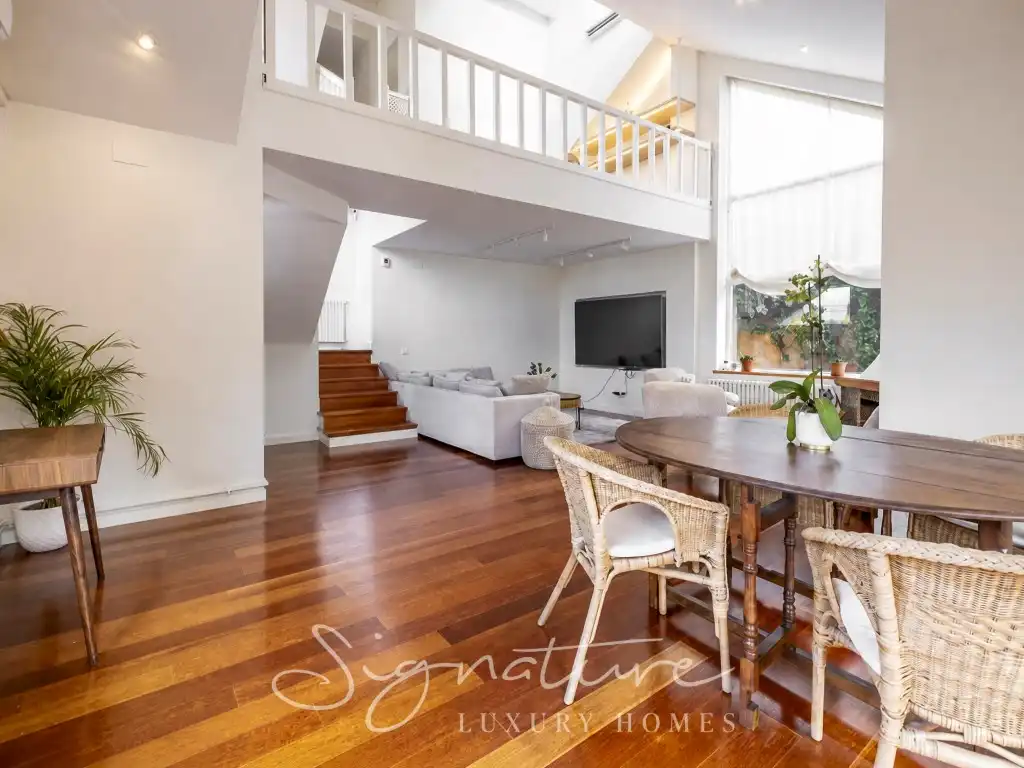 Sala de estar de Casa o chalet de alquiler en Sant Cugat del Vallès con Aire acondicionado, Jardín privado y Terraza
