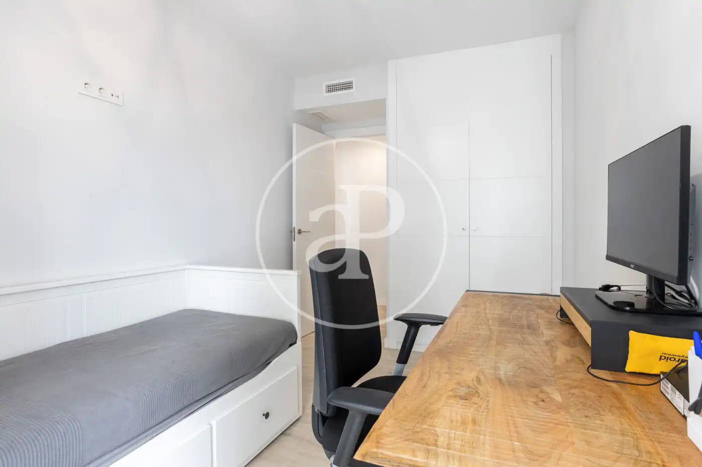 Piso con terraza en venta en Carrer d'Aarón Vidal López, imagen 21