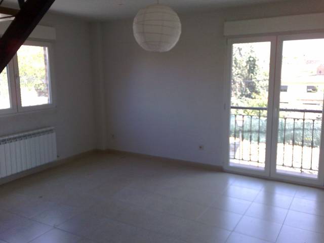 Dúplex en Venta en Valdemorillo pueblo