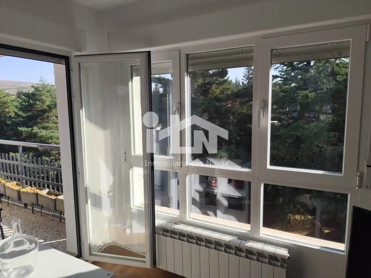 Balcony of Flat for sale in Las Navas del Marqués   with Heating, Terrace and Storage room