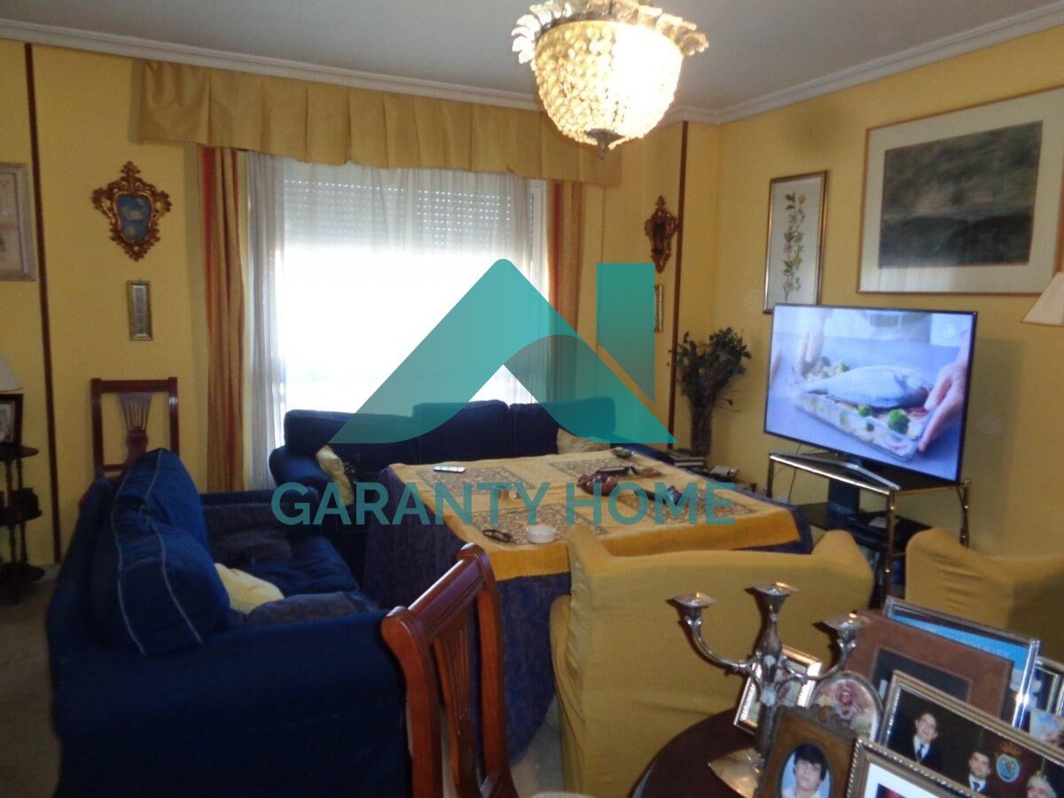 Sala de estar de Ático en venta en Cáceres Capital con Aire acondicionado, Calefacción y Trastero