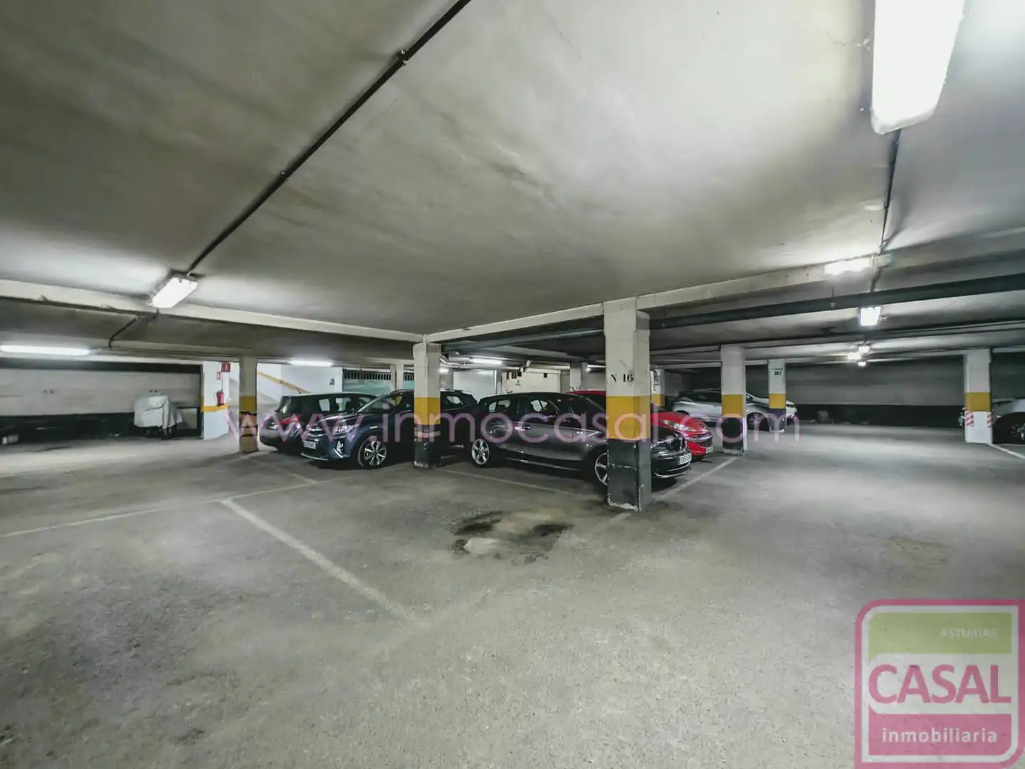 Parking de Piso en venta en Langreo con Calefacción, Terraza y Trastero