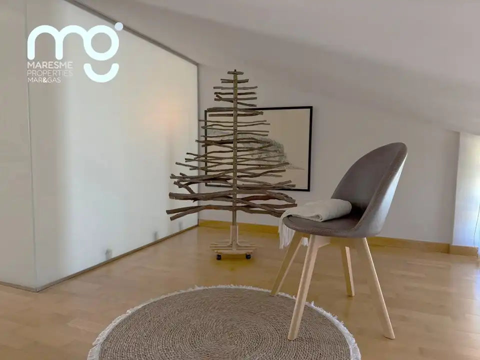 Sala de estar de Casa adosada en venta en Premià de Mar con Aire acondicionado, Calefacción y Jardín privado