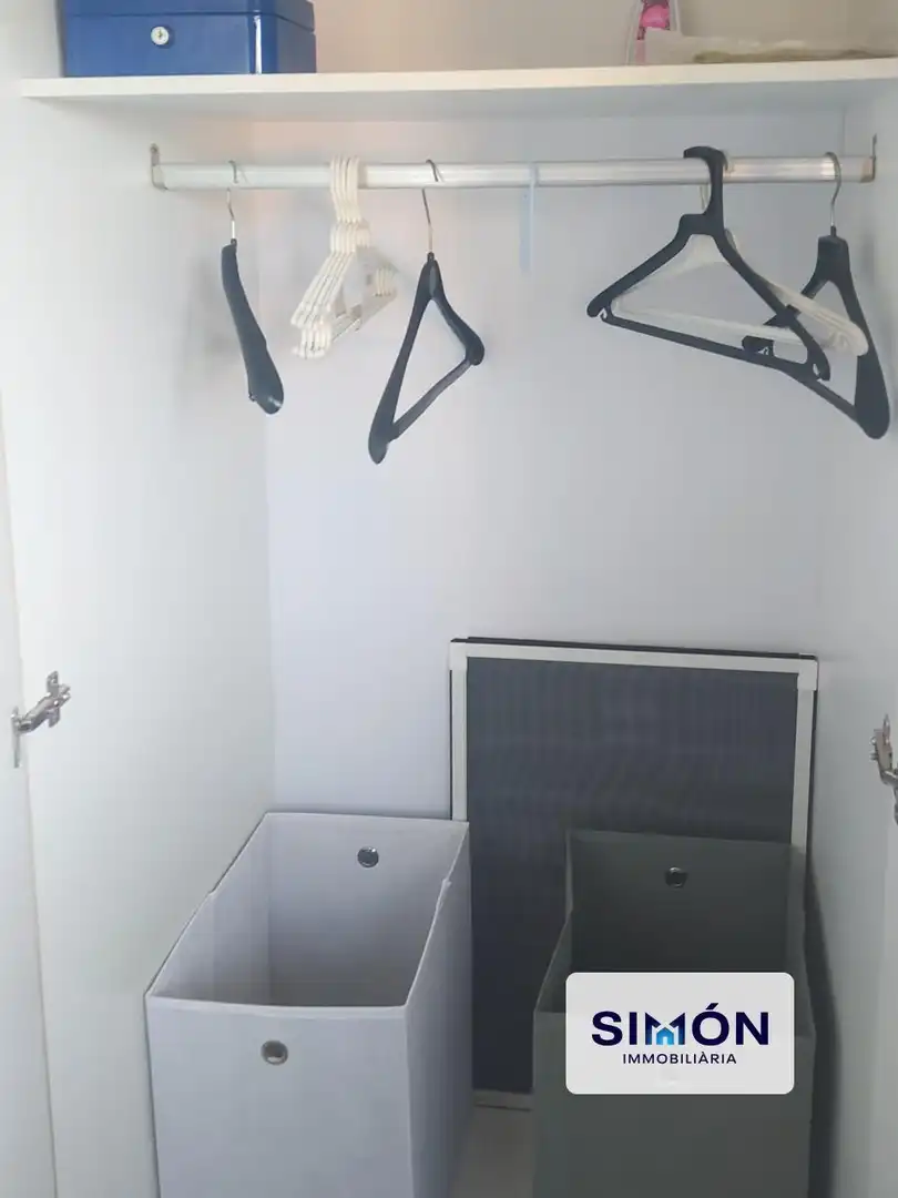 Bathroom of Flat for share in Manresa  with Furnished