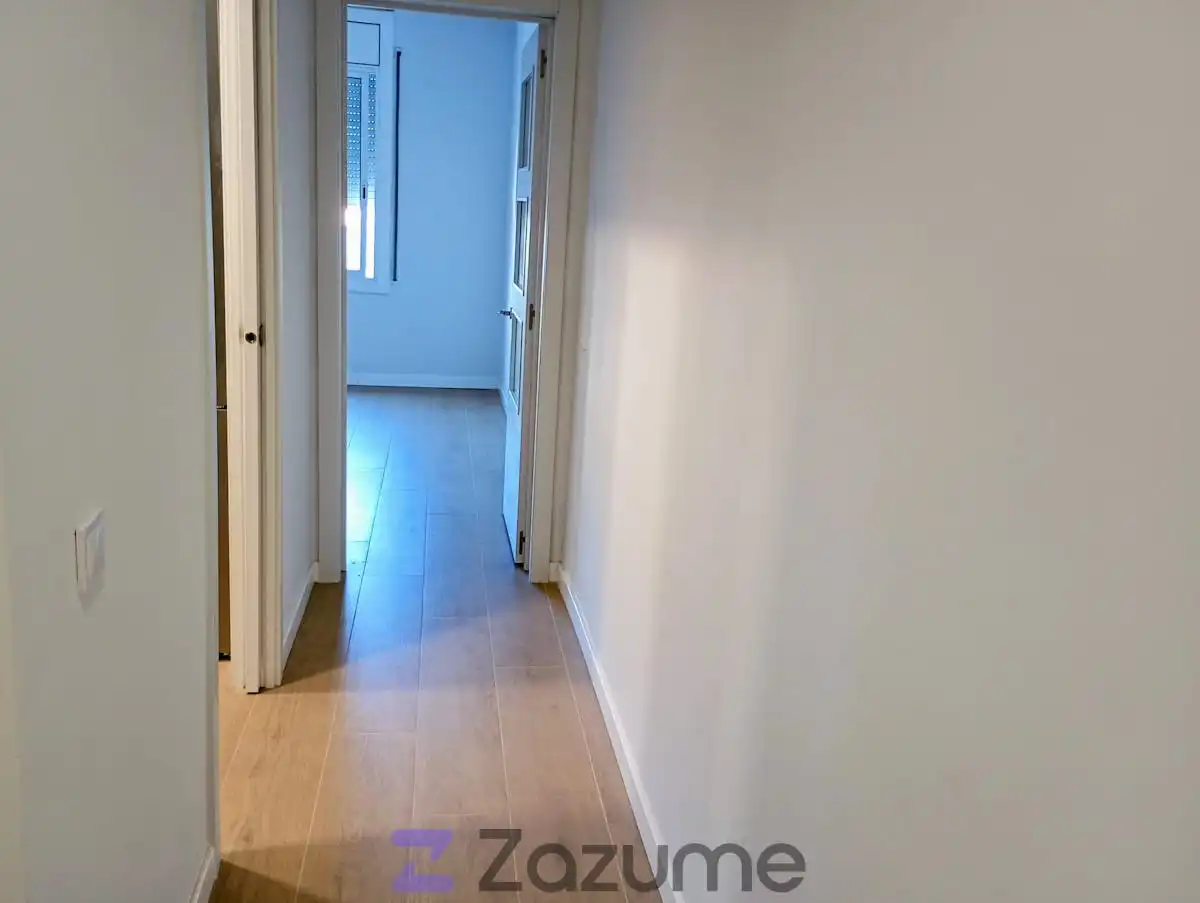 Wohnung zur Miete in Barcelona mit Klimaanlage, Heizung und Parkett