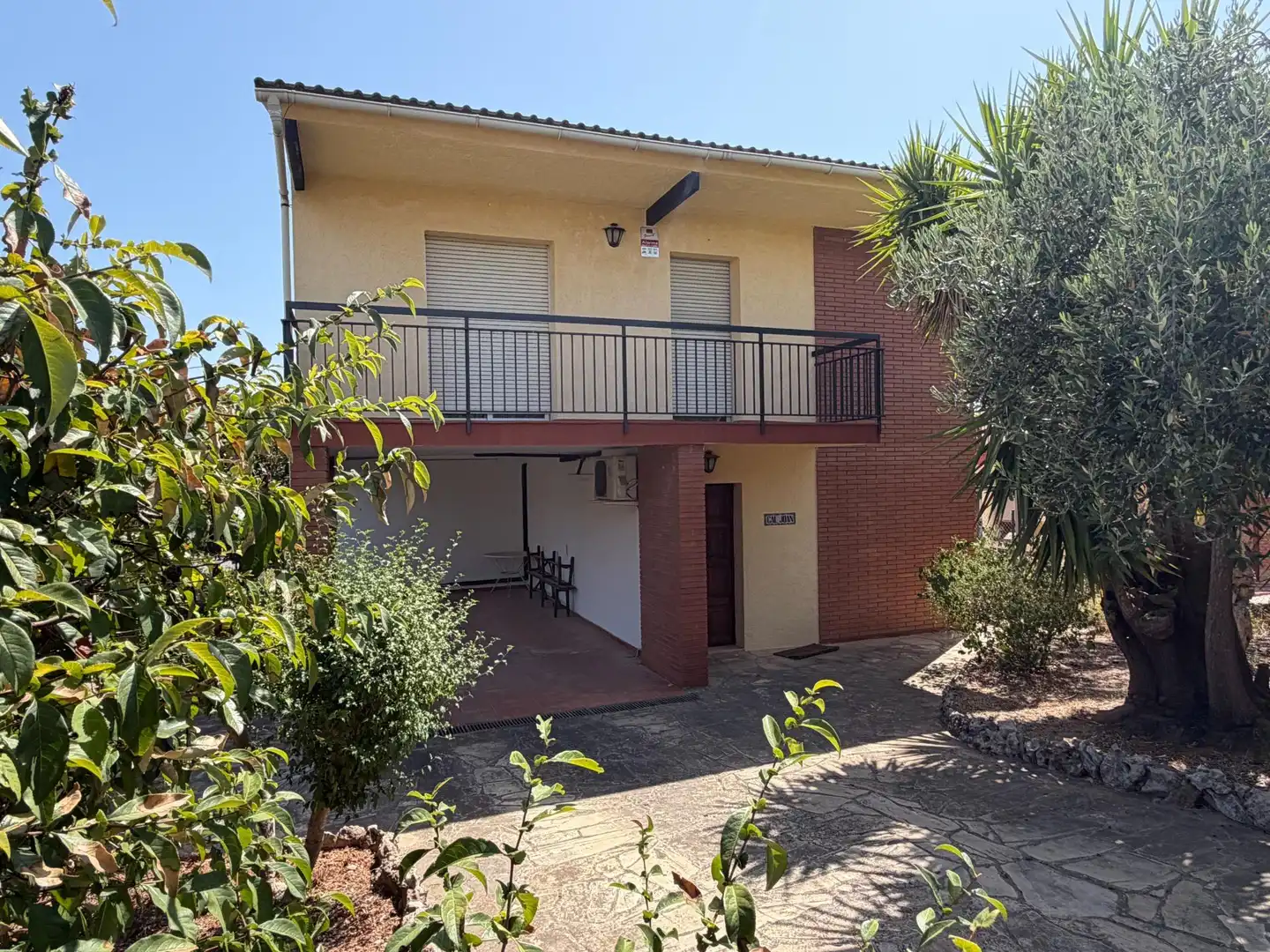 Casa con piscina in vendita a Carrer Carrer Joan Miró 10