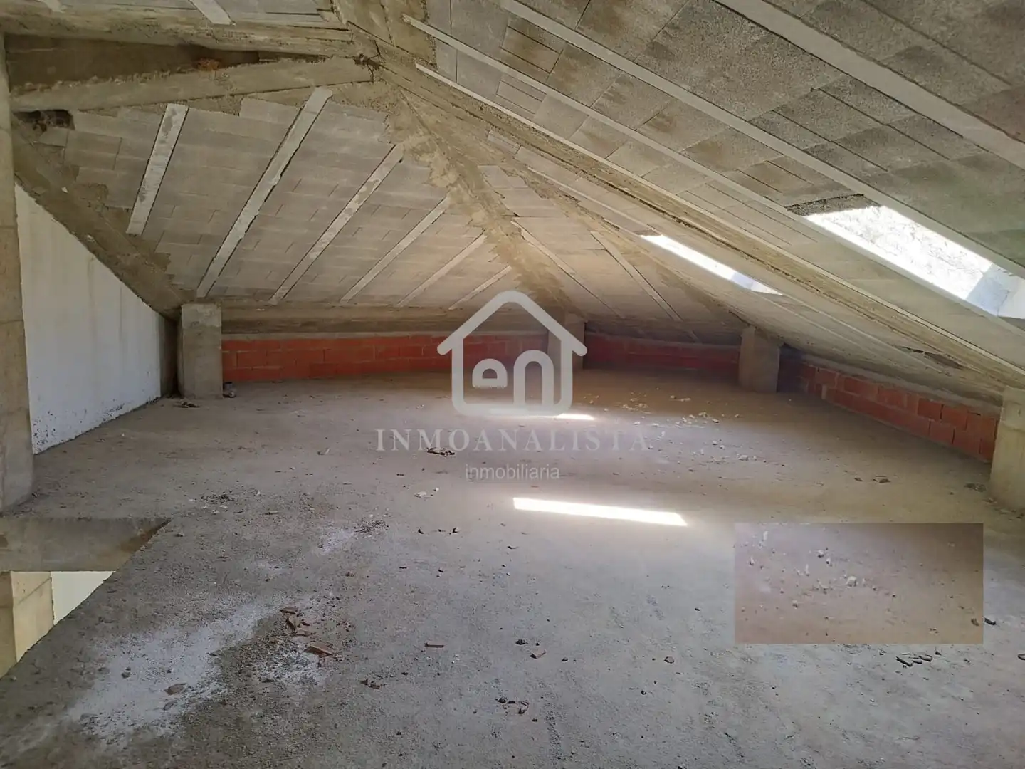 Casa adosada en venta en Requena con Balcón