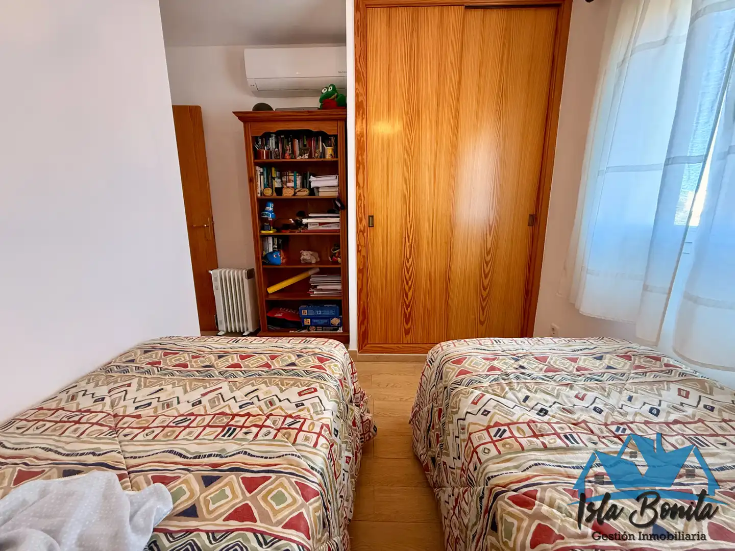 Dormitori de Casa adosada en venda en Llucmajor amb Aire condicionat, Calefacció i Jardí privat