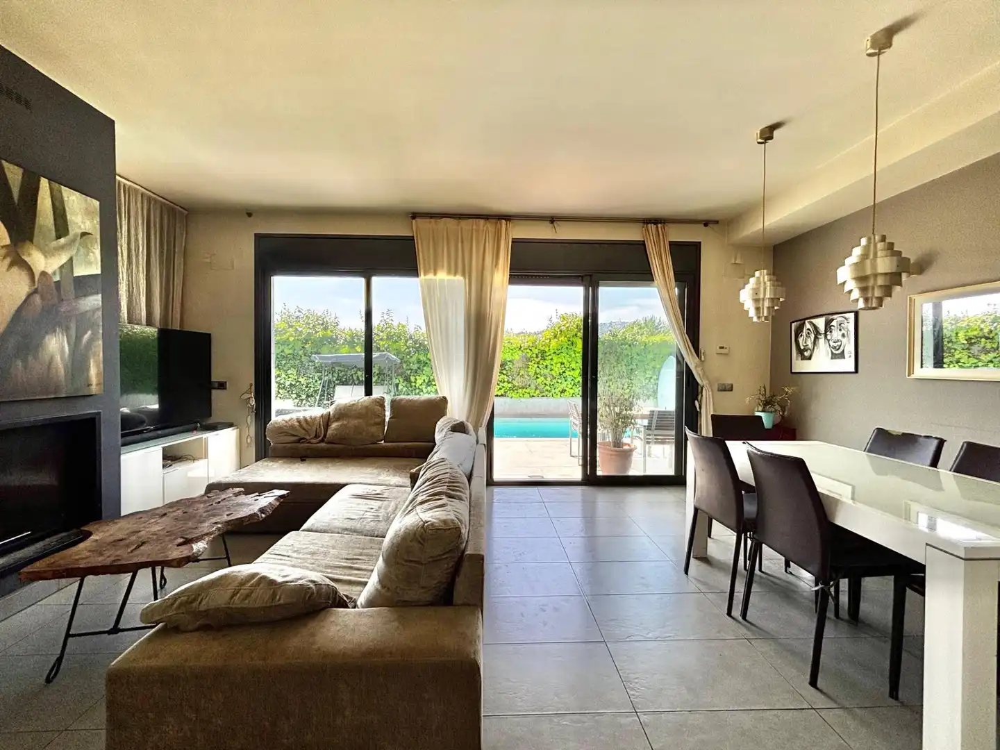Wohnzimmer von Haus oder Chalet zum Verkauf in Pineda de Mar mit Klimaanlage, Privatgarten und Terrasse