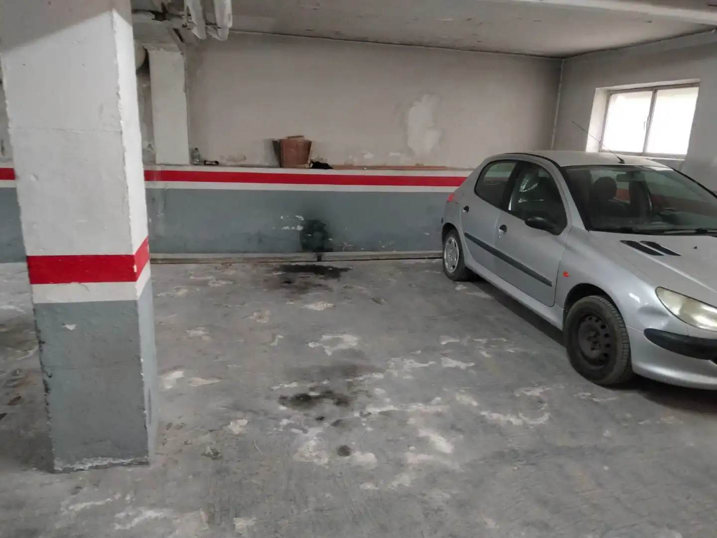 Parkplatz von Garage zur Miete in Albacete
